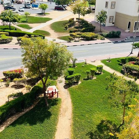 דובאי Newly Furnished Cozy One Bed Room Apartment 2 Bathroom City View מראה חיצוני תמונה
