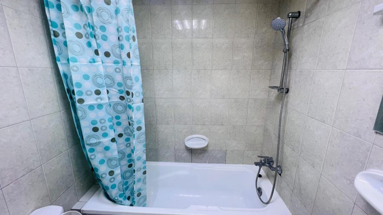 דובאי Newly Furnished Cozy One Bed Room Apartment 2 Bathroom City View מראה חיצוני תמונה
