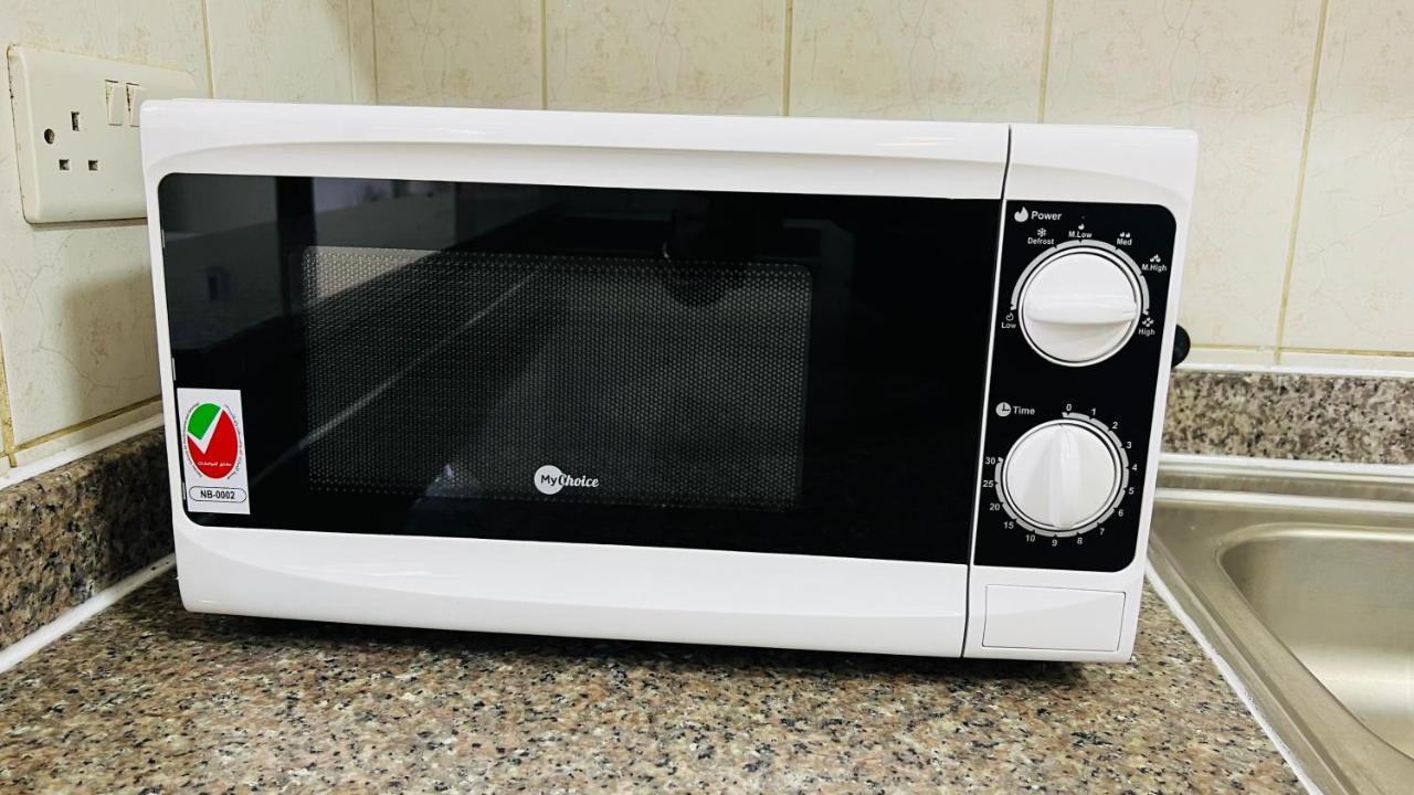 דובאי Newly Furnished Cozy One Bed Room Apartment 2 Bathroom City View מראה חיצוני תמונה
